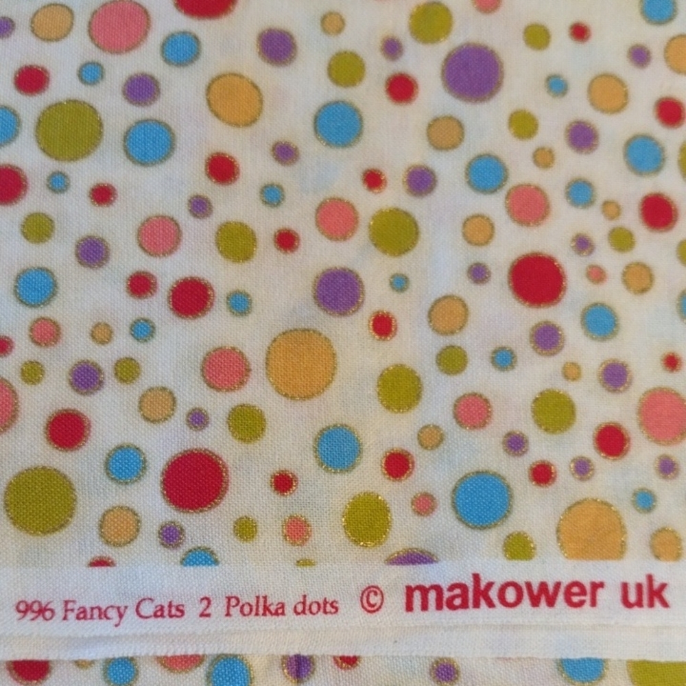 Flawed 996 Fancy Cats 2 Polka Dot Makower UK Cotton Fabric 42" x 1 Yard